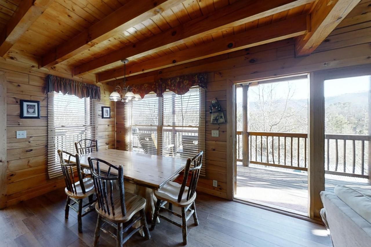 Chalet Of Dreams Villa Pigeon Forge Bagian luar foto